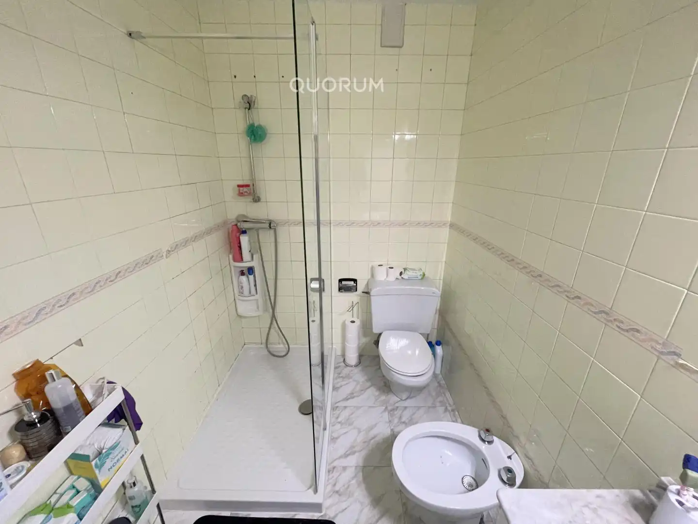 Bathroom of Flat for sale in Bilbao   with Heating and Terrace