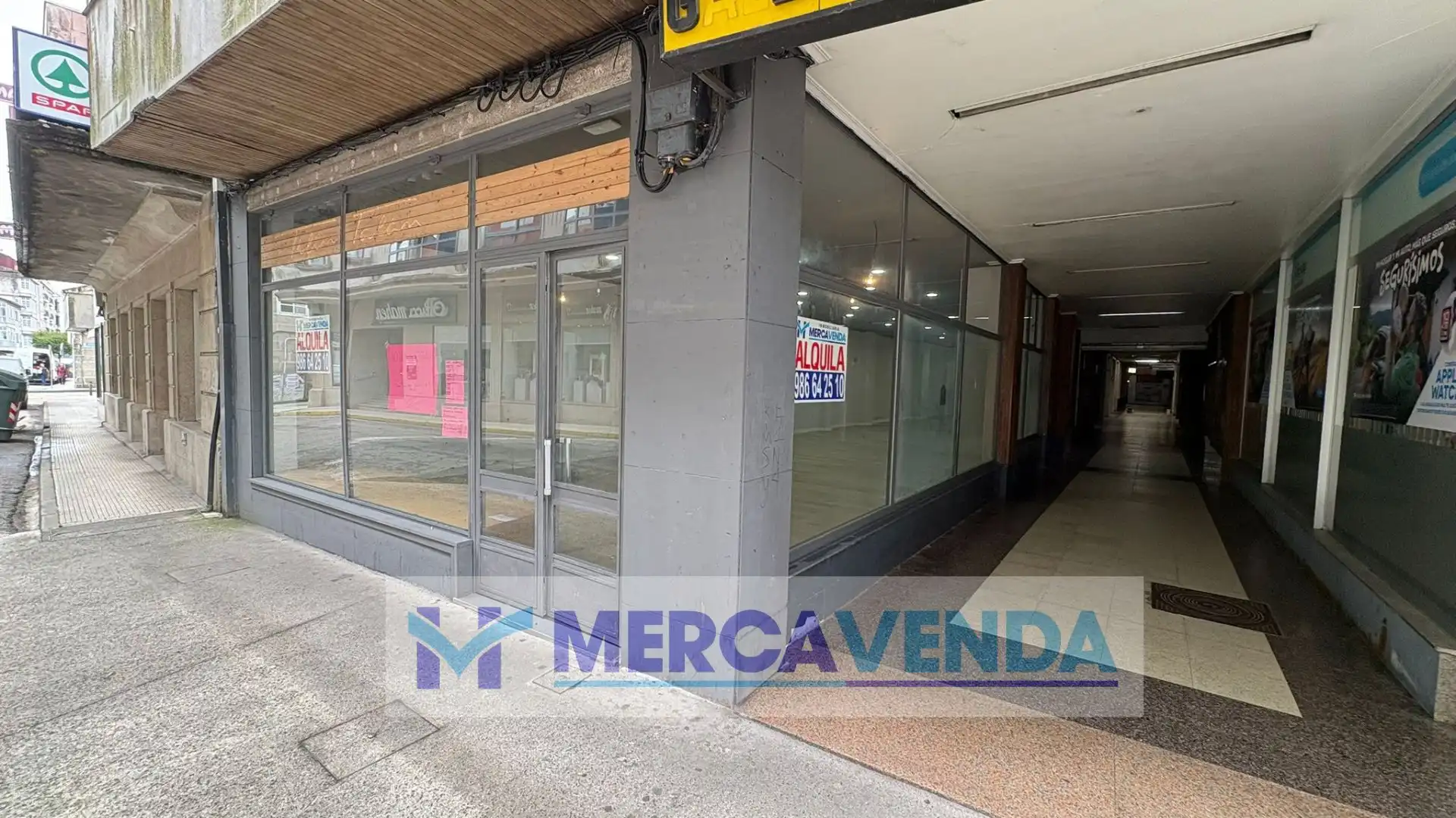 Local comercial en alquiler en Rúa Senén Canido 5
