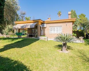 Jardí de Casa o xalet en venda en Camas amb Jardí privat, Parquet i Piscina comunitària