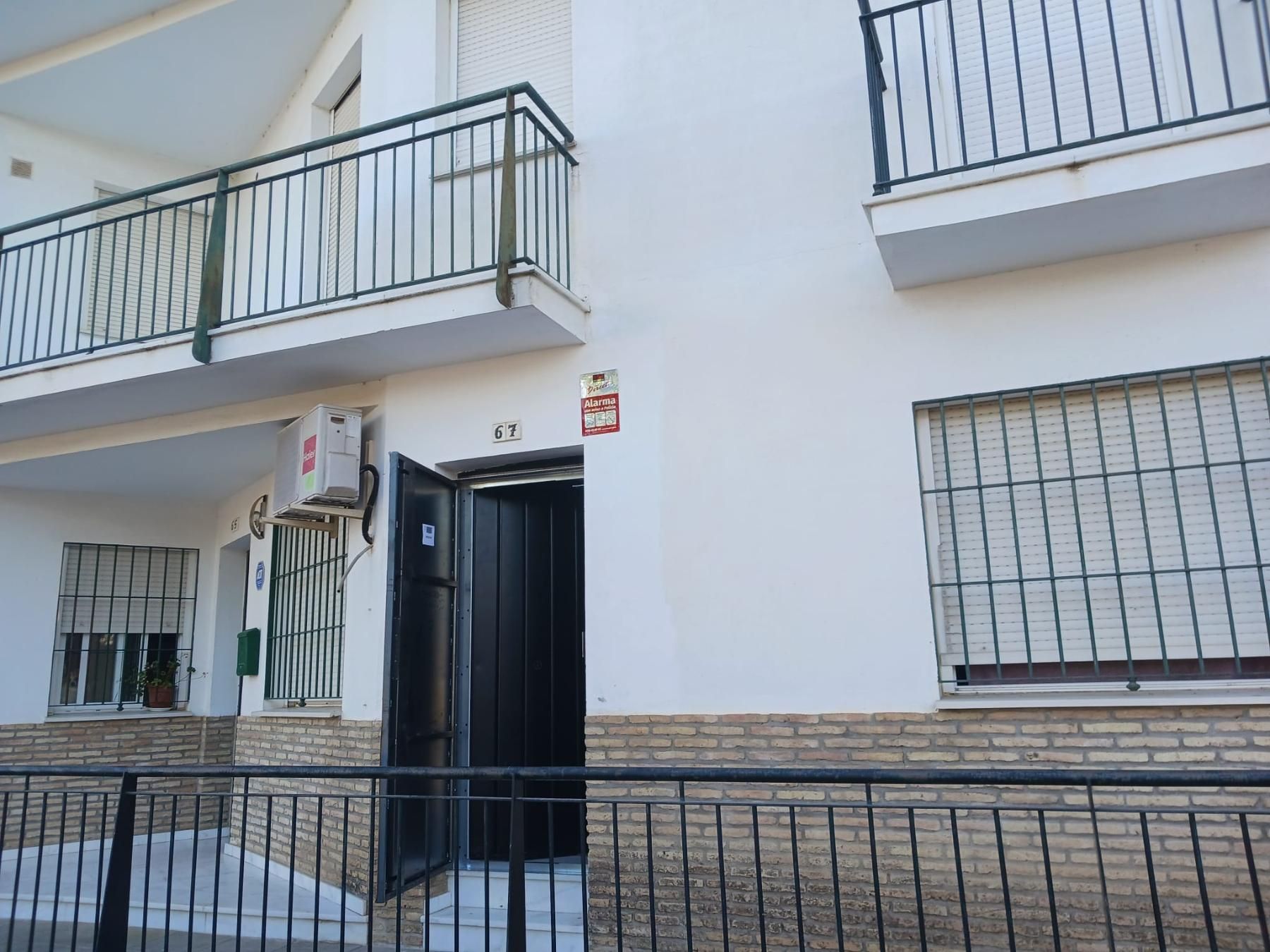 Flat for sale in Coria del Río