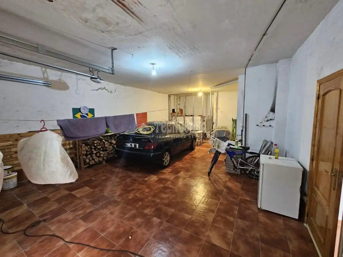 Detached homes for sale in El Puente del Arzobispo  with Heating