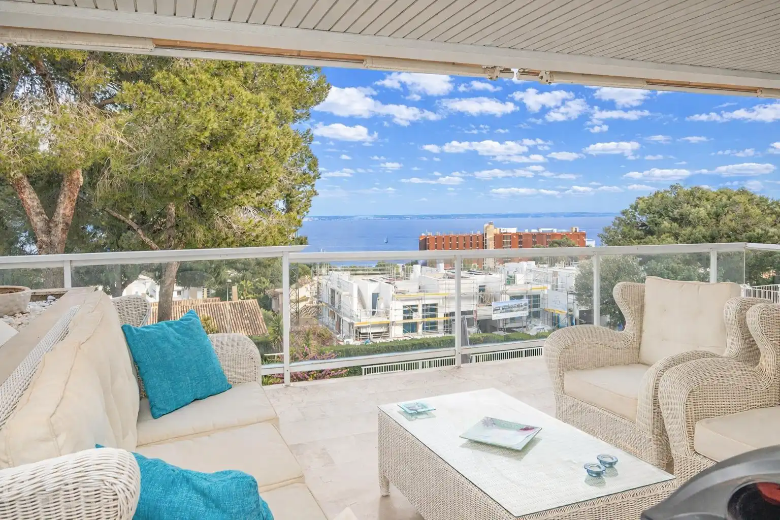 Flat with pool for sale in Cas Català - Illetes