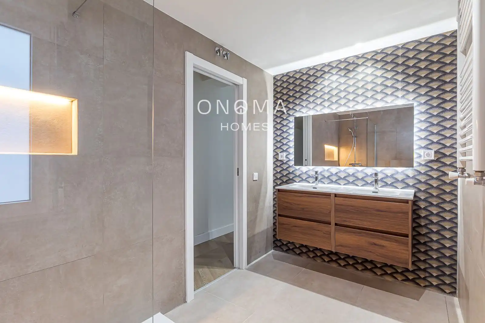 Baño de Piso en venta en Madrid con Aire acondicionado, Calefacción y Parquet