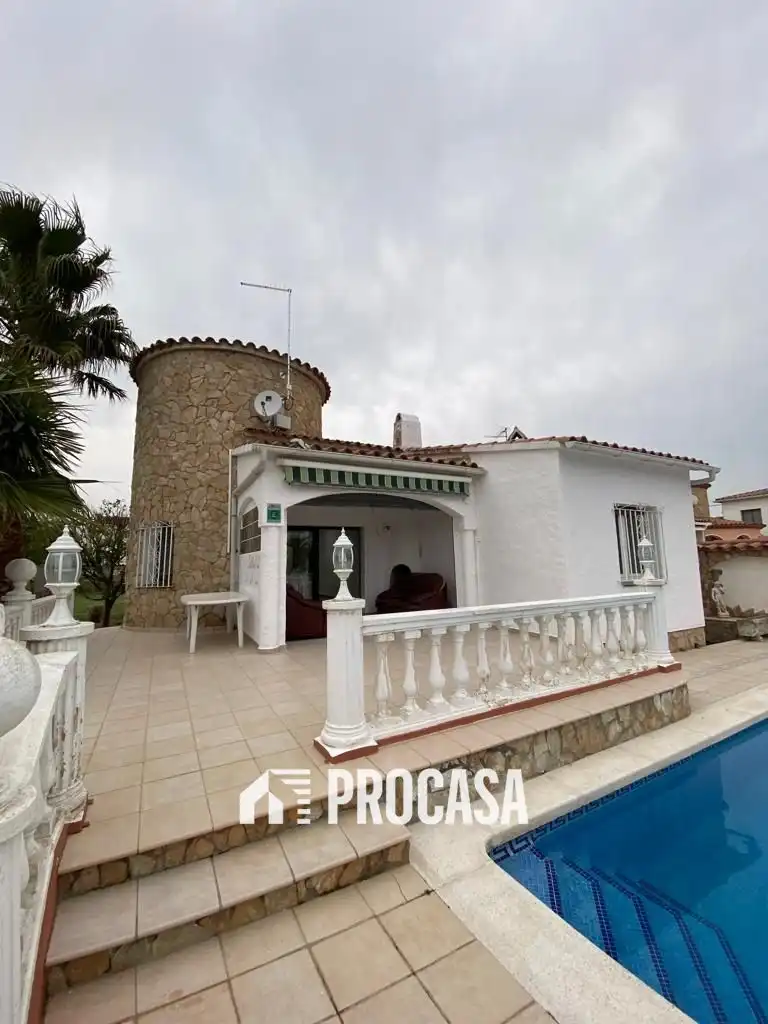 Villa con piscina in vendita a Segre, imagen 4