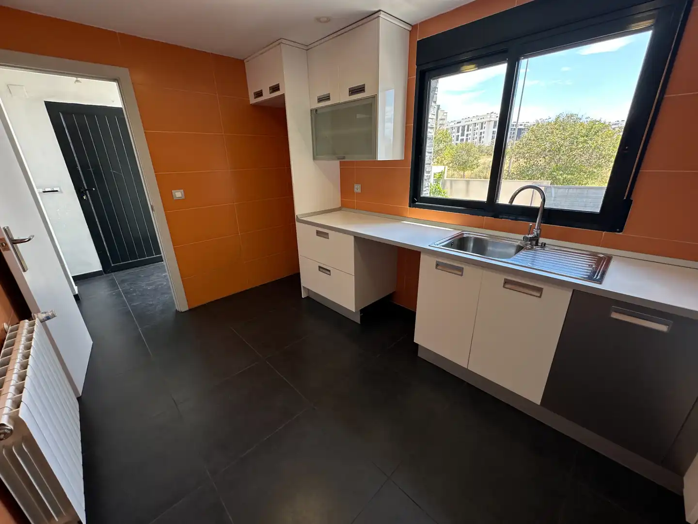 Cocina de Casa o chalet en venta en Alicante / Alacant con Aire acondicionado, Jardín privado y Terraza