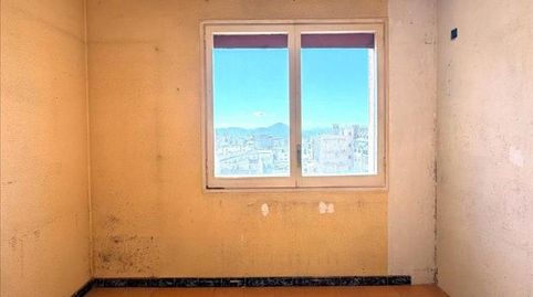 Foto 4 de Piso en venta en Folch I Torres, Mercat, Rubí