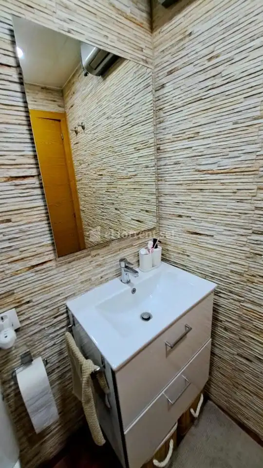 Bany de Pis en venda en Mataró amb Aire condicionat, Parquet i Balcó