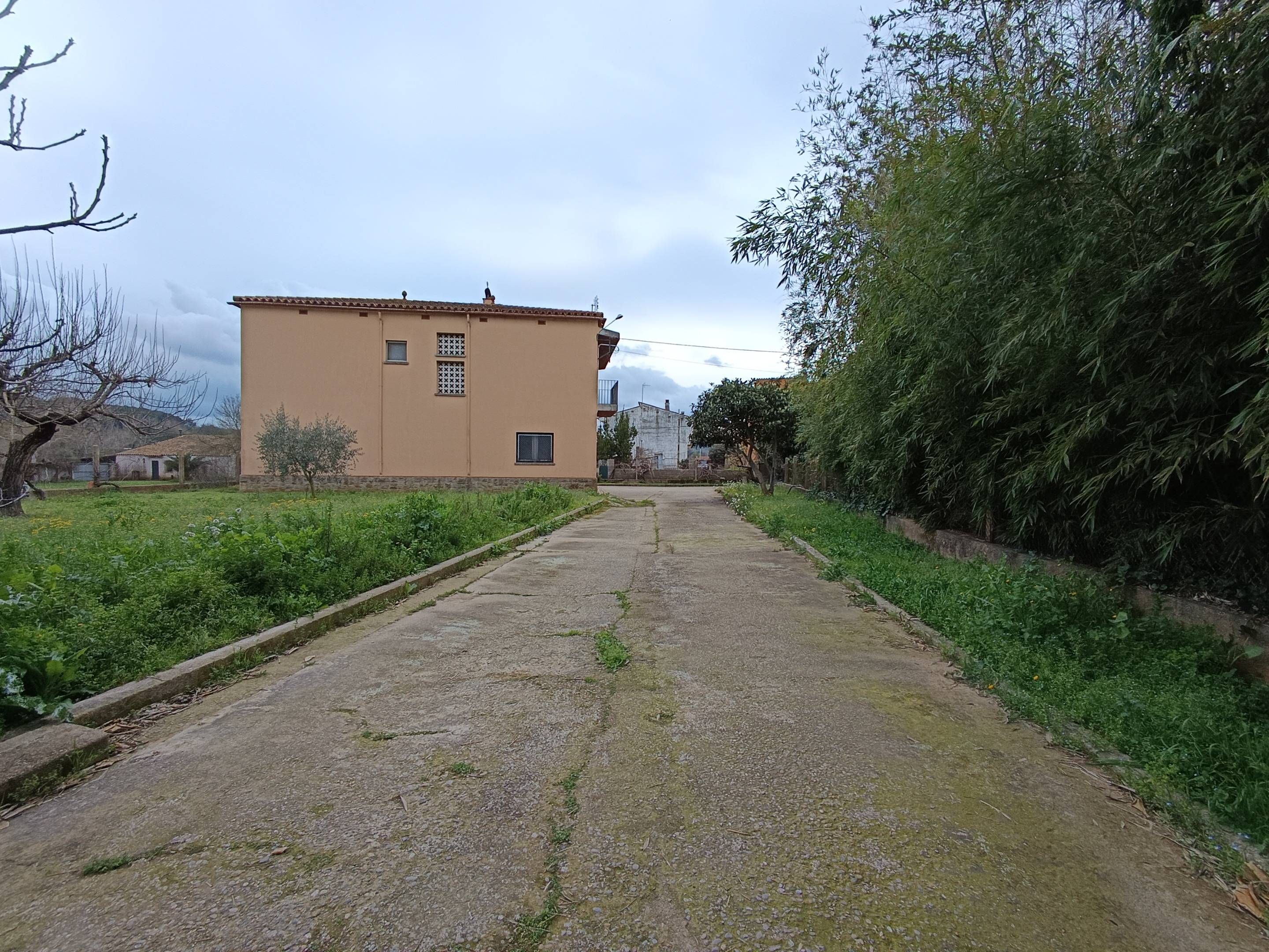 Country house for sale in Bàscara  with Air Conditioner, Heating and Private garden