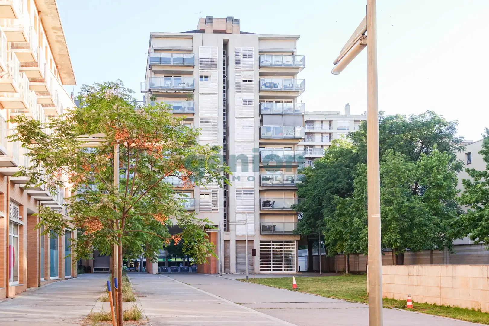 Vista exterior de Ático en venta en Girona con Aire acondicionado, Calefacción y Terraza