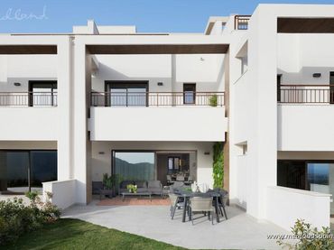 Reihenhaus mit Pool zum Verkauf in Istán