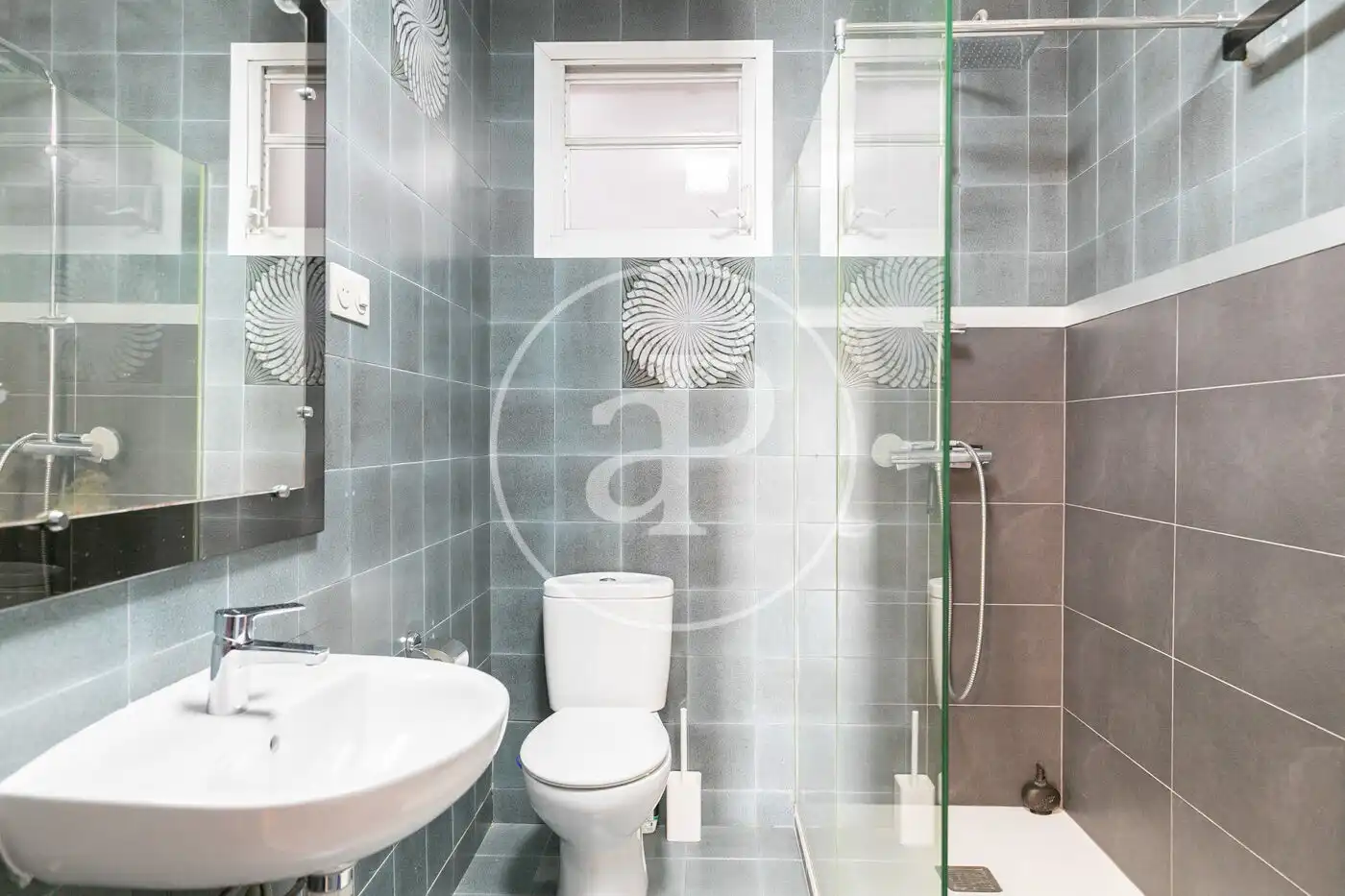 Baño de Piso en venta en Barcelona con Aire acondicionado, Calefacción y Terraza