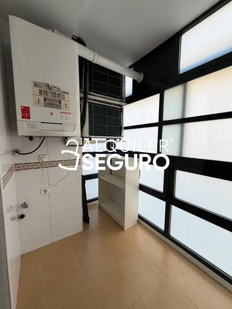 Appartamento con piscina in affitto a Antonio Muñoz Molina, imagen 8