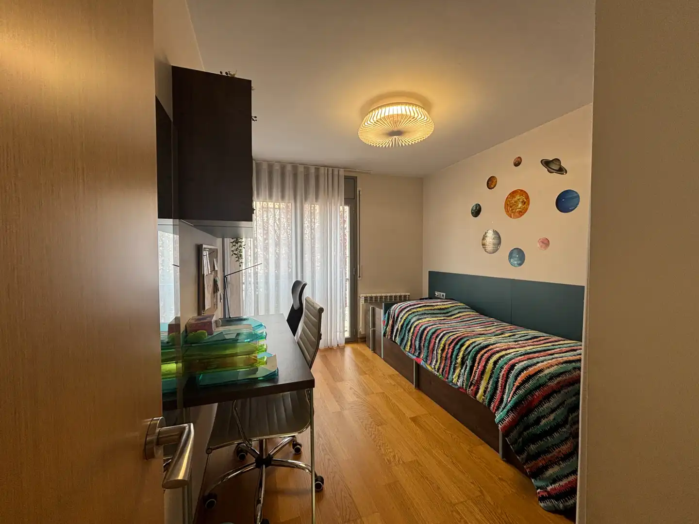 Habitación de Casa adosada en venta en Lleida con Aire acondicionado, Calefacción y Parquet
