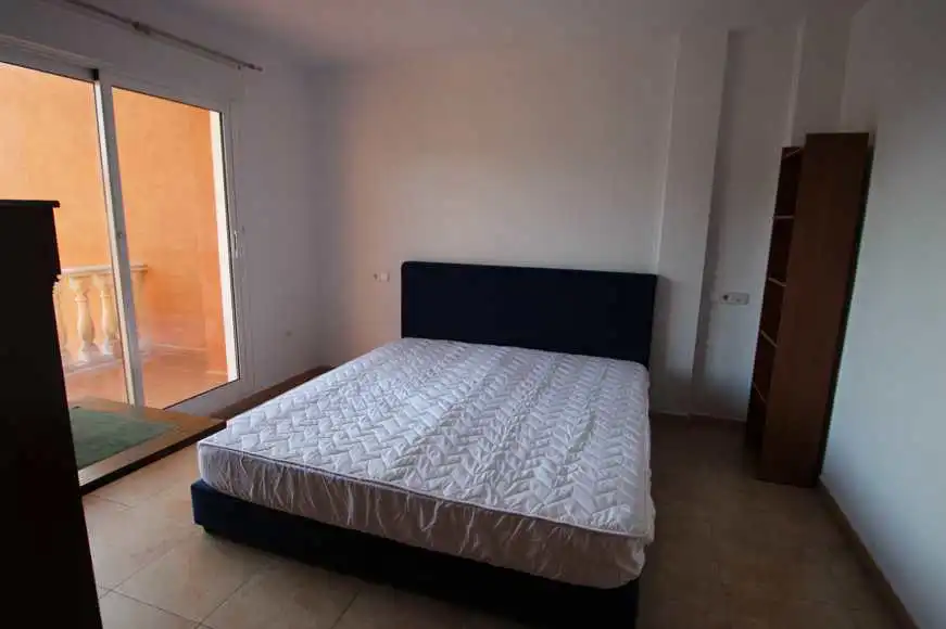 Dormitori de Casa adosada en venda en L'Alfàs del Pi amb Aire condicionat, Terrassa i Balcó