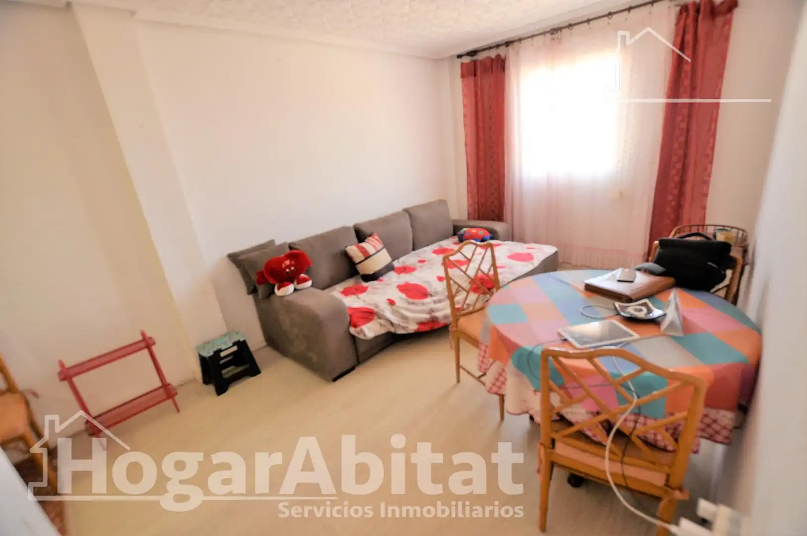 Habitación de Piso en venta en Valencia con Aire acondicionado, Calefacción y Amueblado