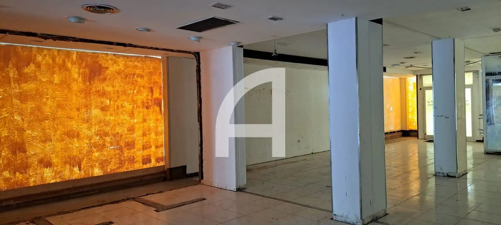 Local comercial en alquiler en JULI GARRETA, imagen 8