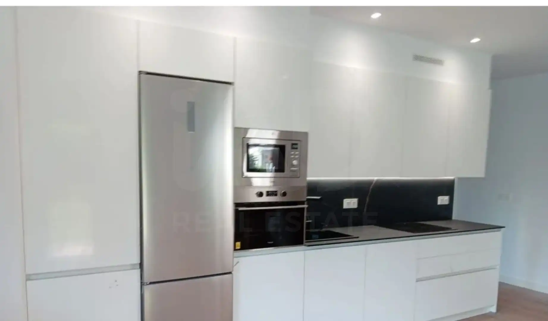 Küche von Wohnung zum Verkauf in Donostia - San Sebastián  mit Heizung