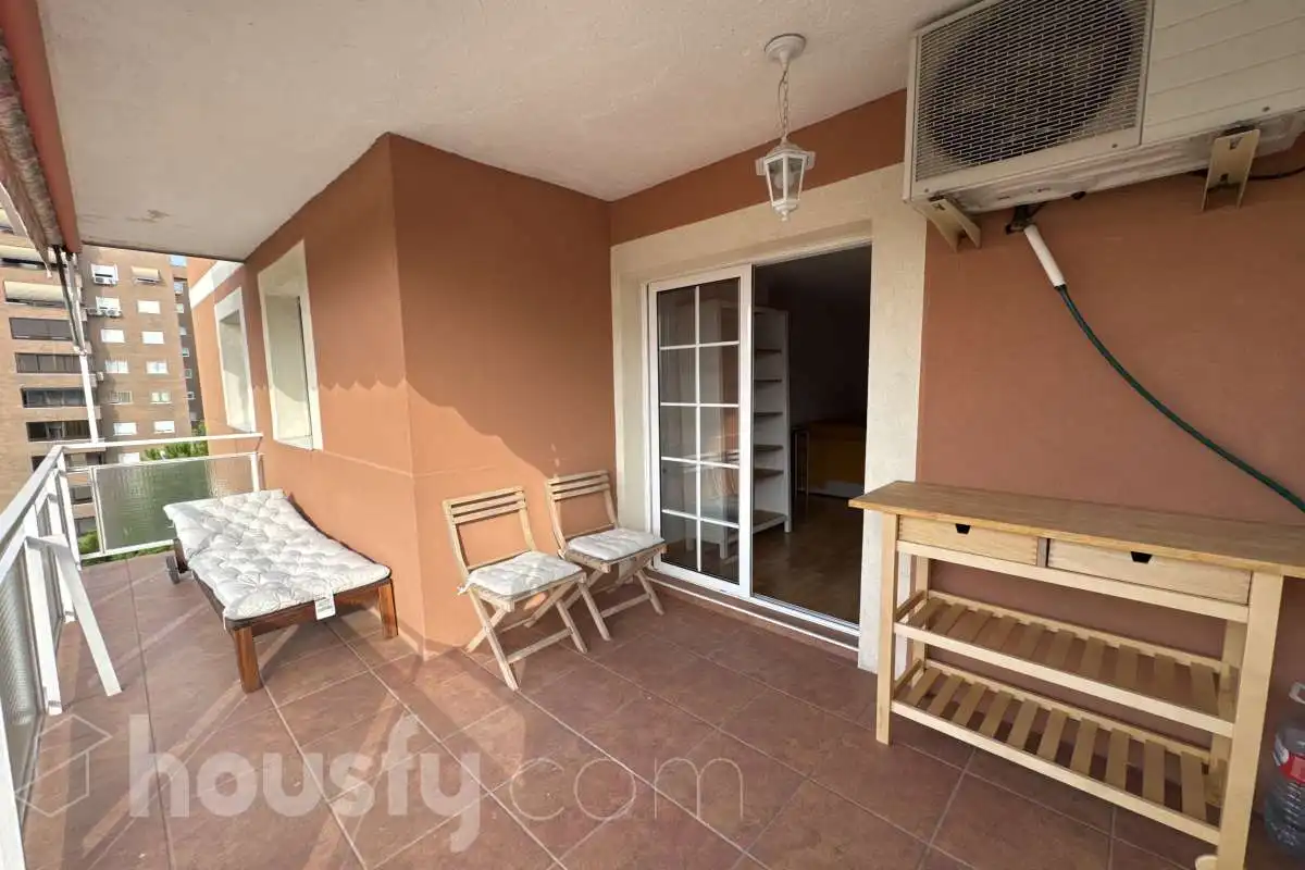 Flat for rent in Calle de Perú, Valleaguado - La Cañada