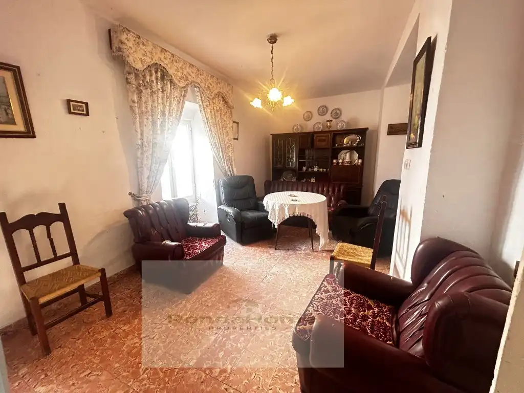 Houses for sale in Cañete la Real