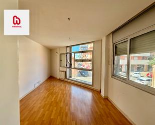 Flat for sale in Sabadell  with Heating, Parquet flooring and Oven