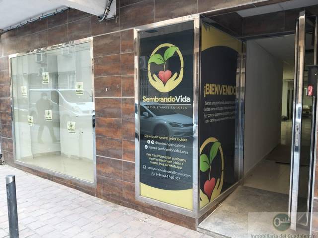 Local comercial en Alquiler en San José
