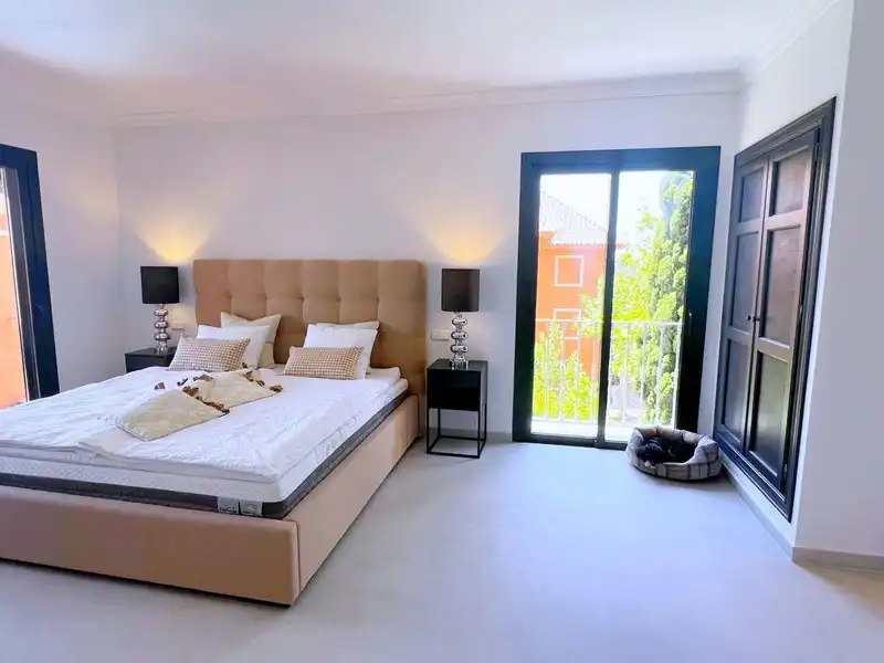 Apartment with pool for sale in CERRO ARTOLA 11, imagen 13