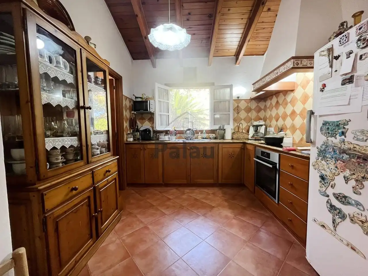 Cuina de Casa o xalet en venda en Ciutadella de Menorca amb Aire condicionat, Jardí privat i Terrassa