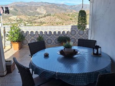 Ground floor for sale in Calle las Maravillas