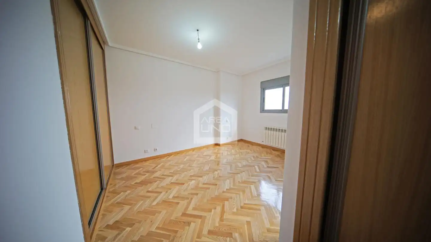 Schlafzimmer von Wohnung zur Miete in Alcorcón mit Klimaanlage, Heizung und Parkett