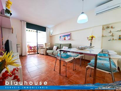 Living room of Apartment for sale in Llançà  with Air Conditioner and Terrace