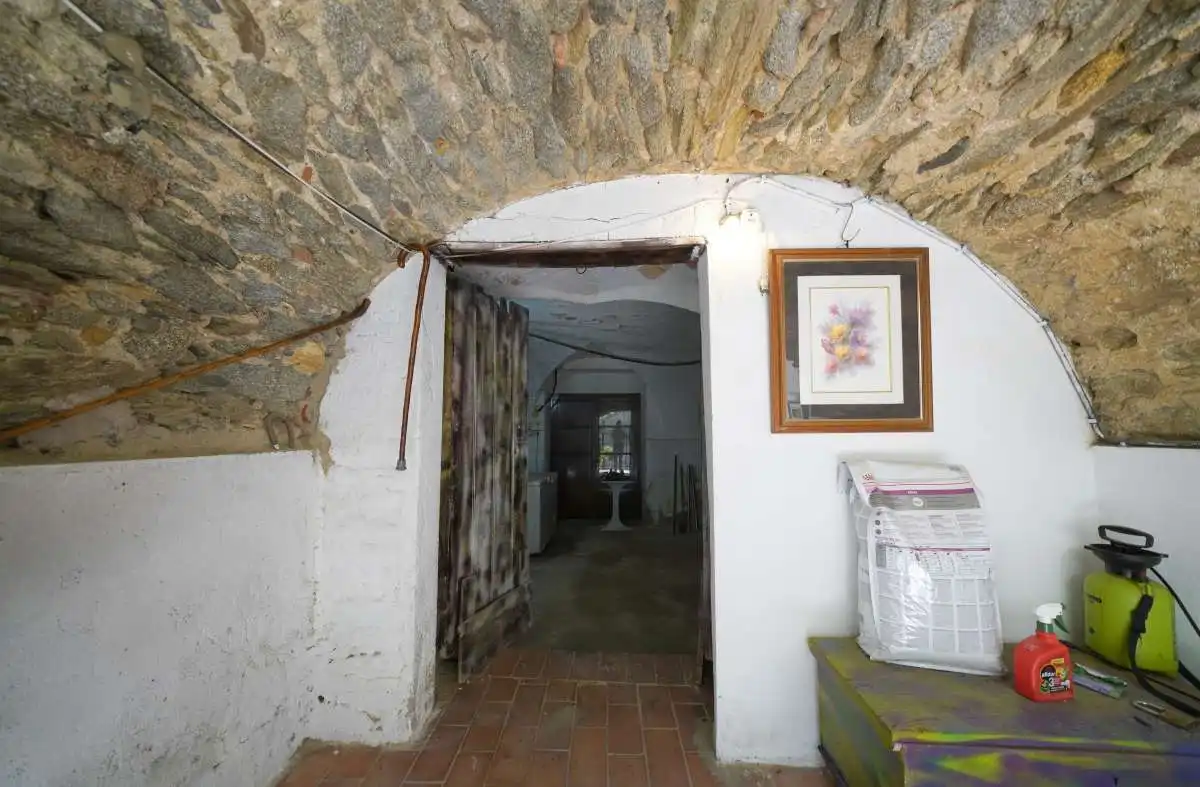 Casa pareada en venta en Palau-saverdera, imagen 9