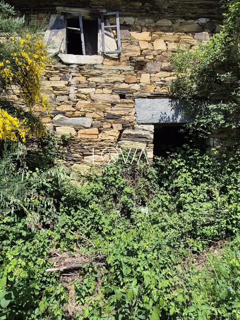 Houses for sale in Santa Eulalia de Oscos