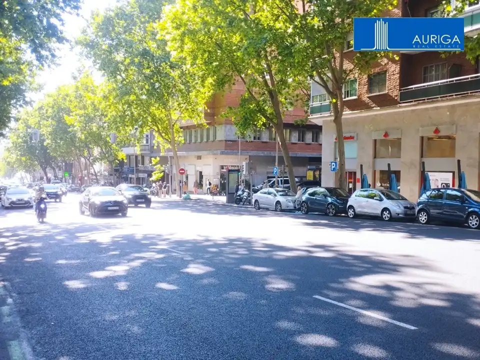Außenansicht von Garage zur Miete in Madrid