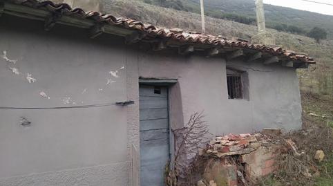 Foto 3 de Casa adosada en venta en Real, La Pola de Gordón , León