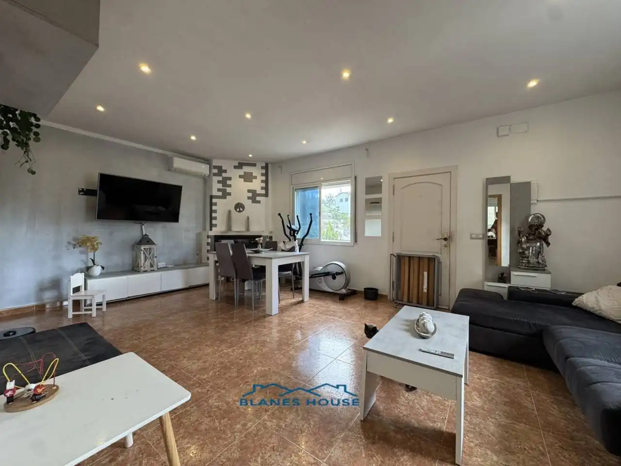 House with pool for sale in Calle Girones 0, imagen 9