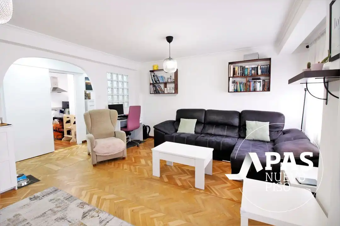 Living room of Flat for sale in Santander  with Heating