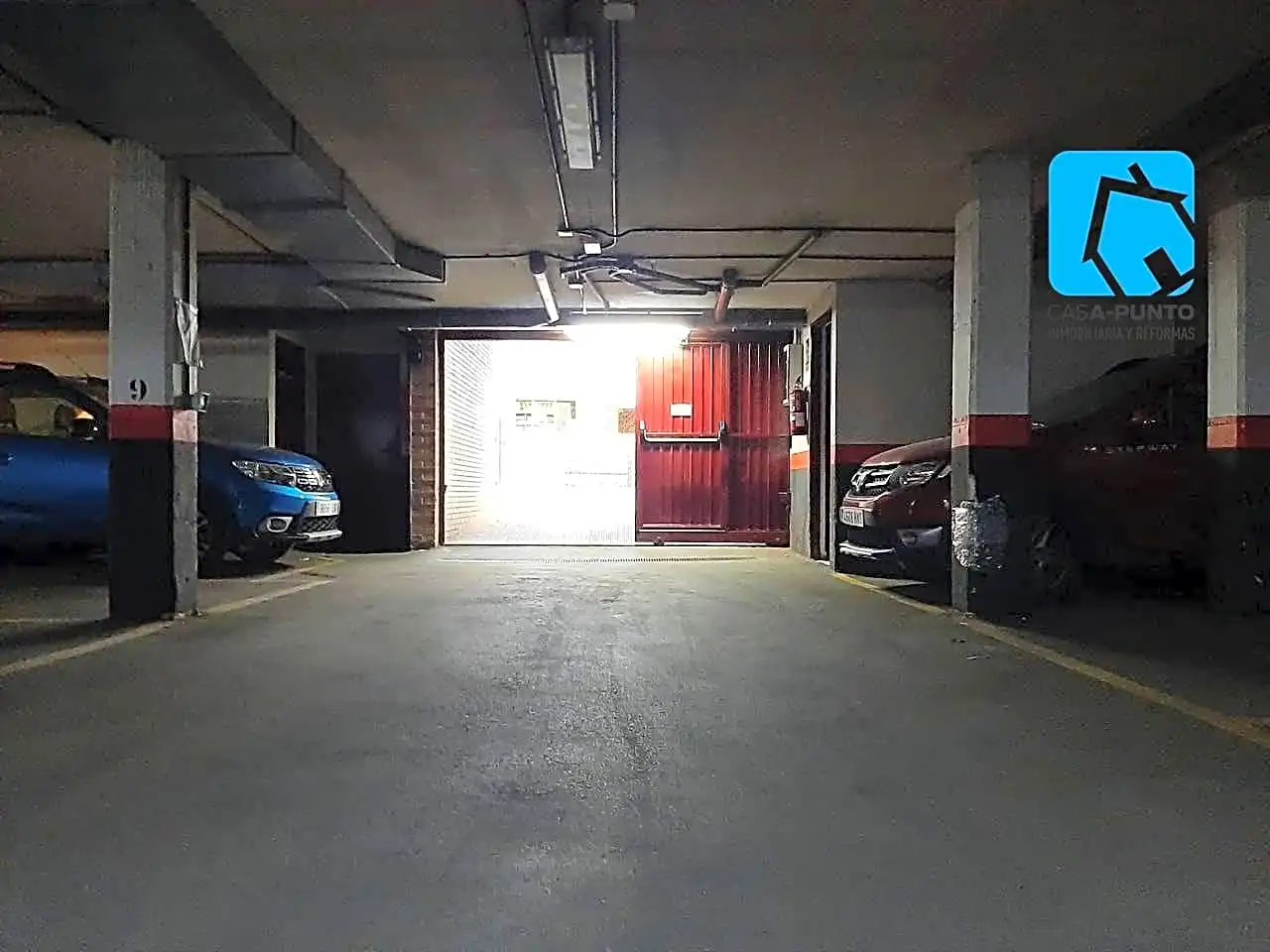 Aparcamiento en venta en De Saturnino Calleja 3, imagen 2