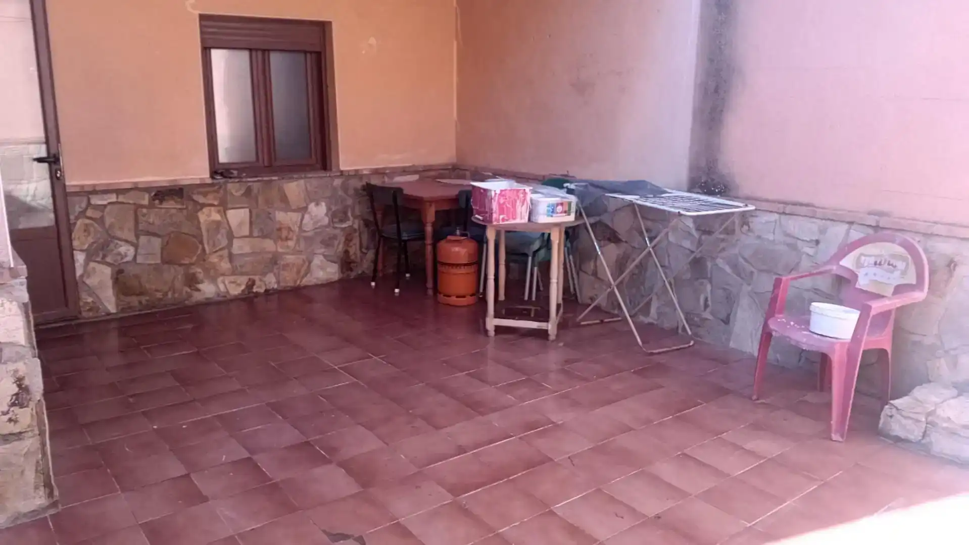 Casa adosada en venda en Las Mesas   amb Jardí privat, Moblat i Balcó