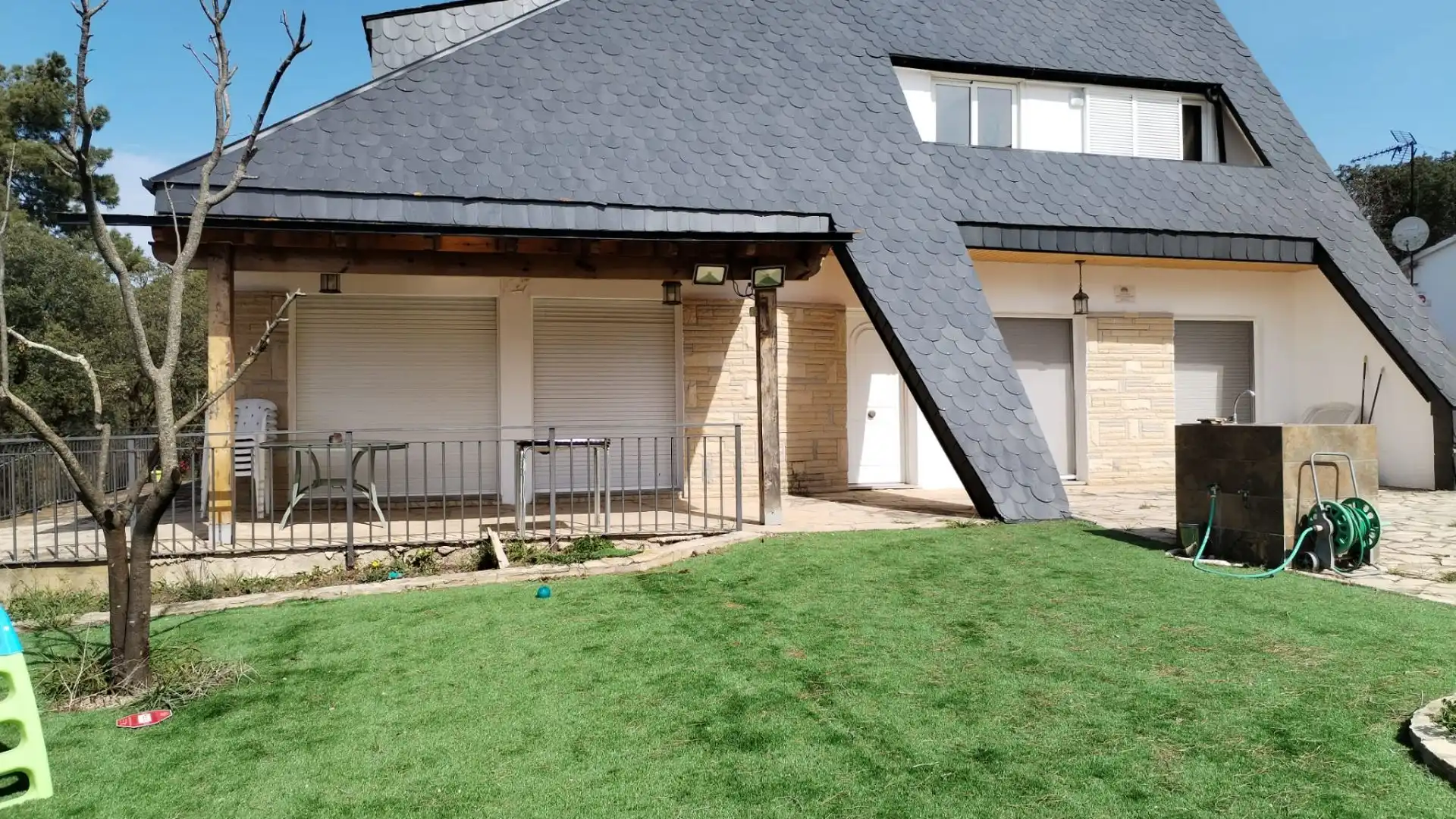 Houses for sale in Aiguaviva Parc