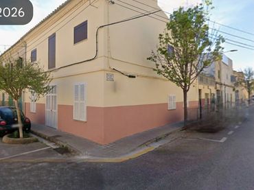 House with garden for sale in Manacor Centre