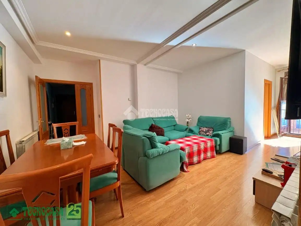 Sala de estar de Piso en venta en Ocaña con Aire acondicionado, Calefacción y Piscina comunitaria
