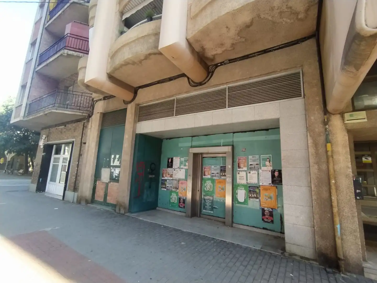 Local comercial en venda a Av Les Garrigues, imagen 5