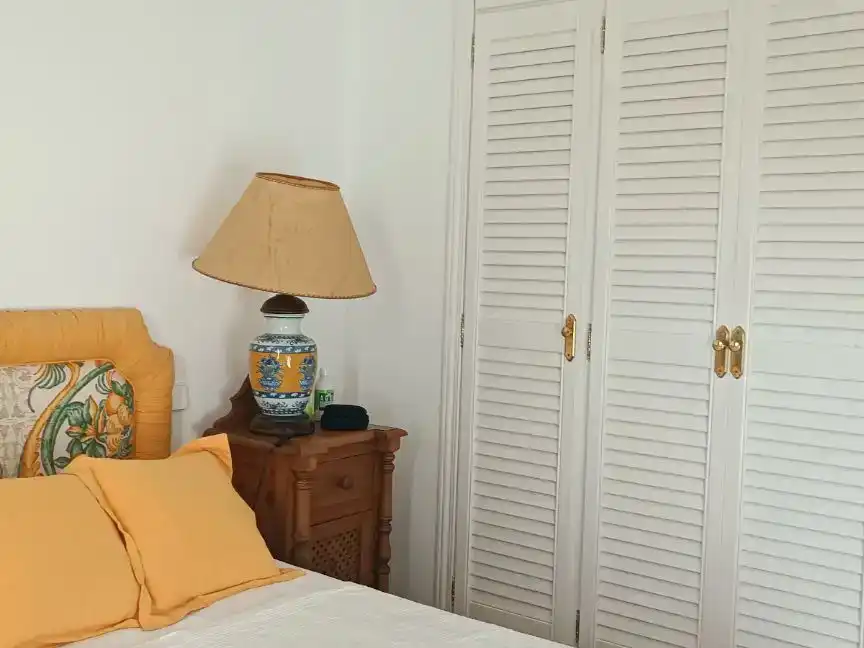 Dormitori de Pis en venda en Estepona amb Aire condicionat i Piscina