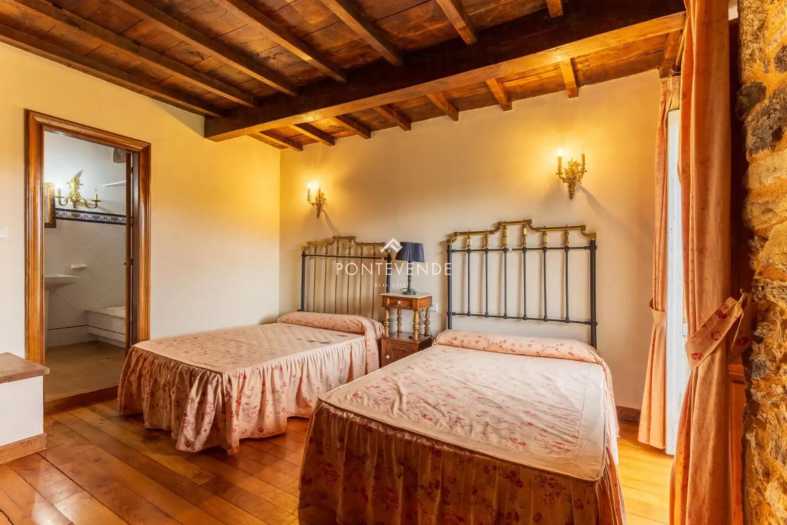 Habitación de Casa o chalet en venta en Santiso con Calefacción, Jardín privado y Terraza