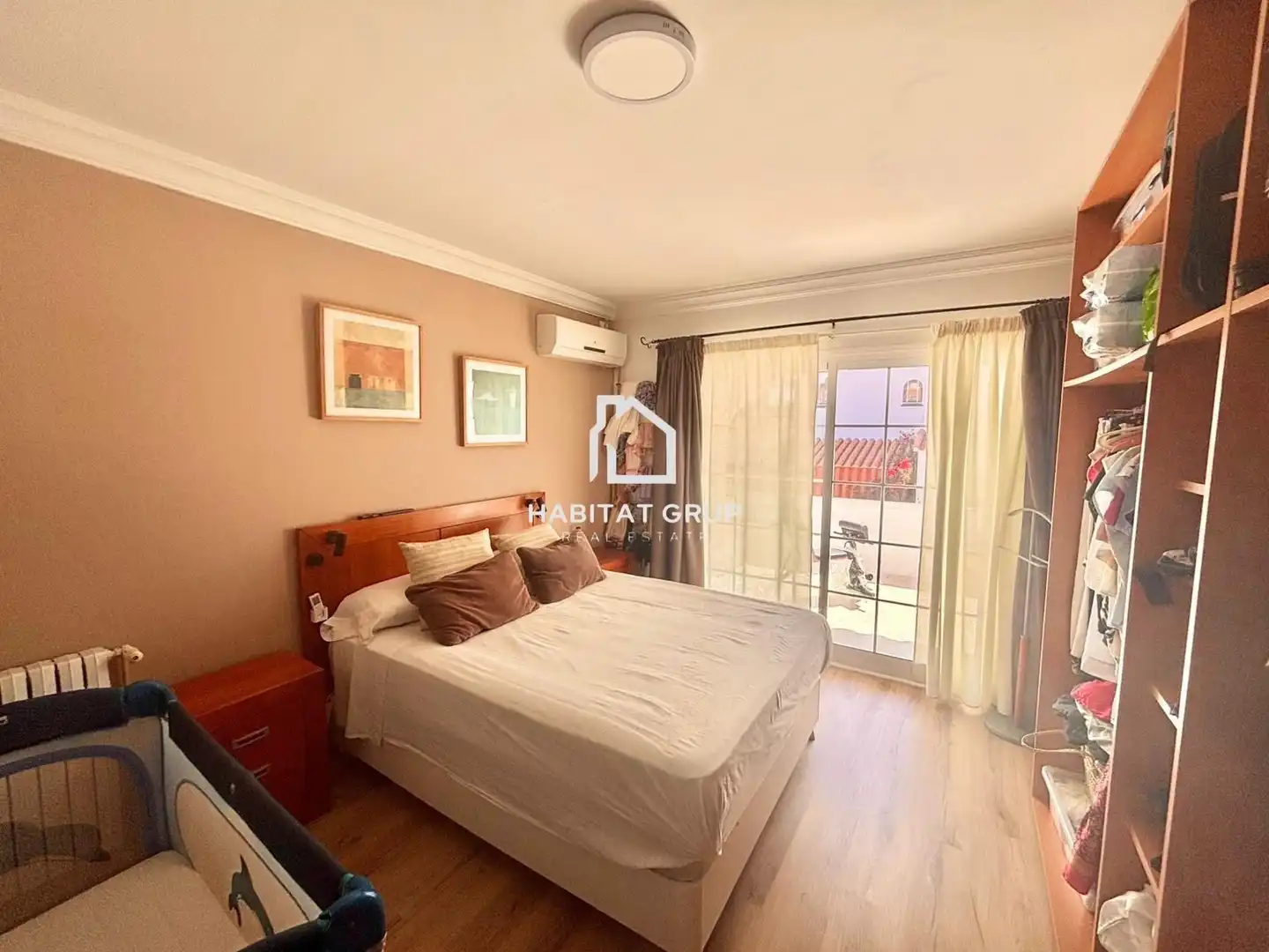 Habitación de Casa o chalet en venta en Es Castell con Aire acondicionado, Calefacción y Jardín privado