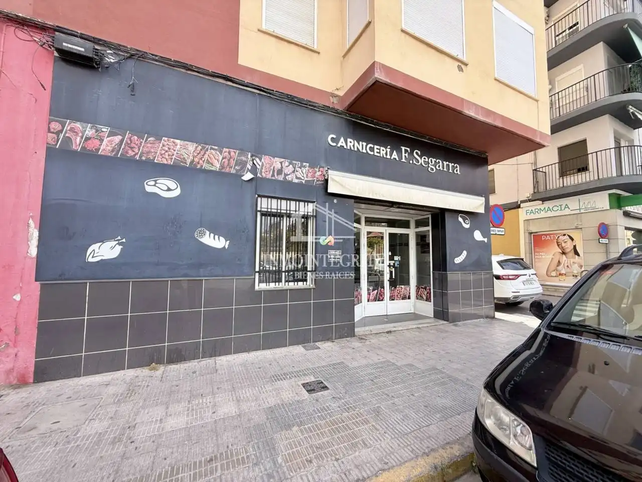 Vista exterior de Local en venta en Castellón de la Plana / Castelló de la Plana con Aire acondicionado