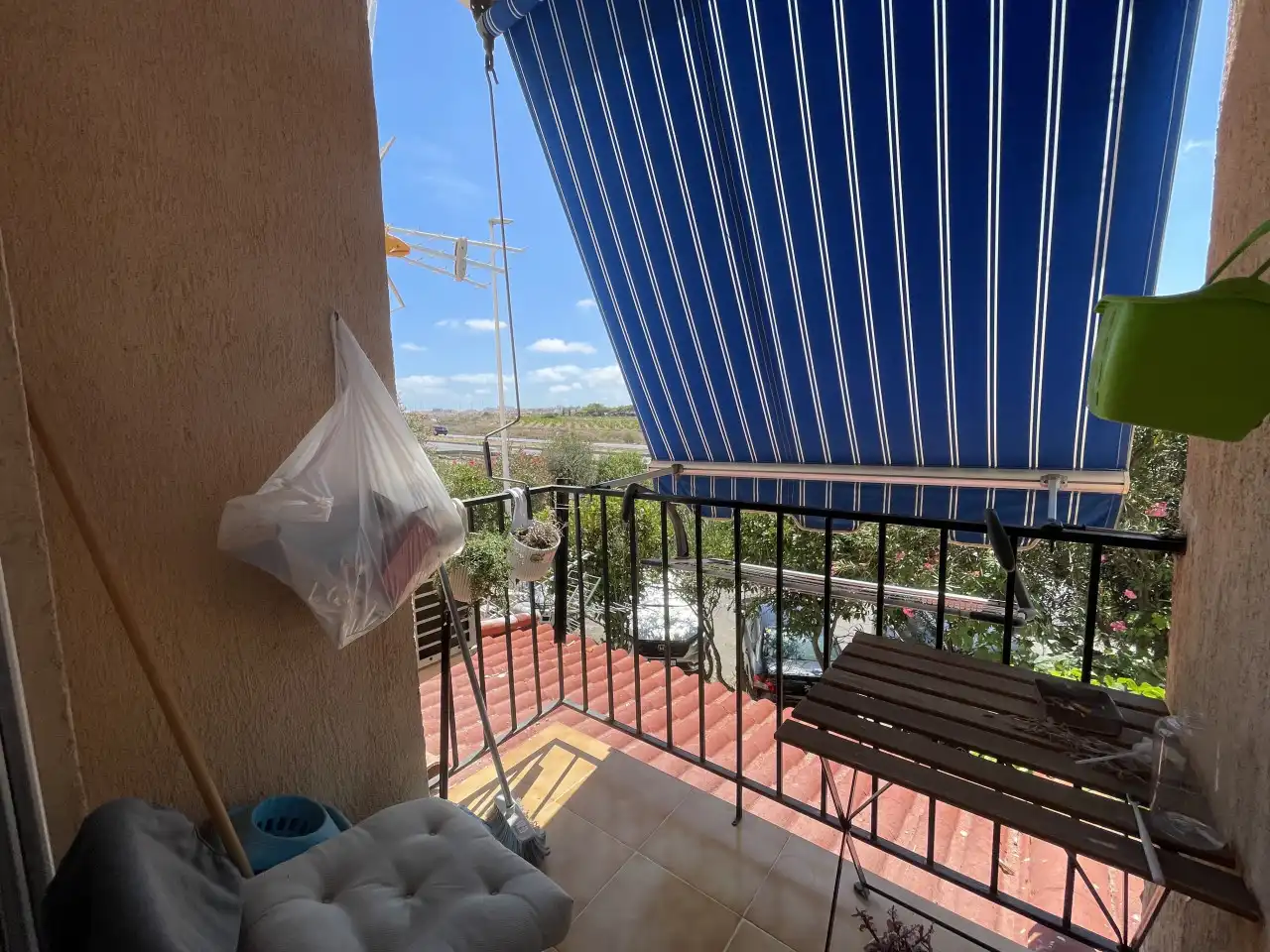 Terrassa de Pis en venda en Torrevieja amb Calefacció, Terrassa i Moblat