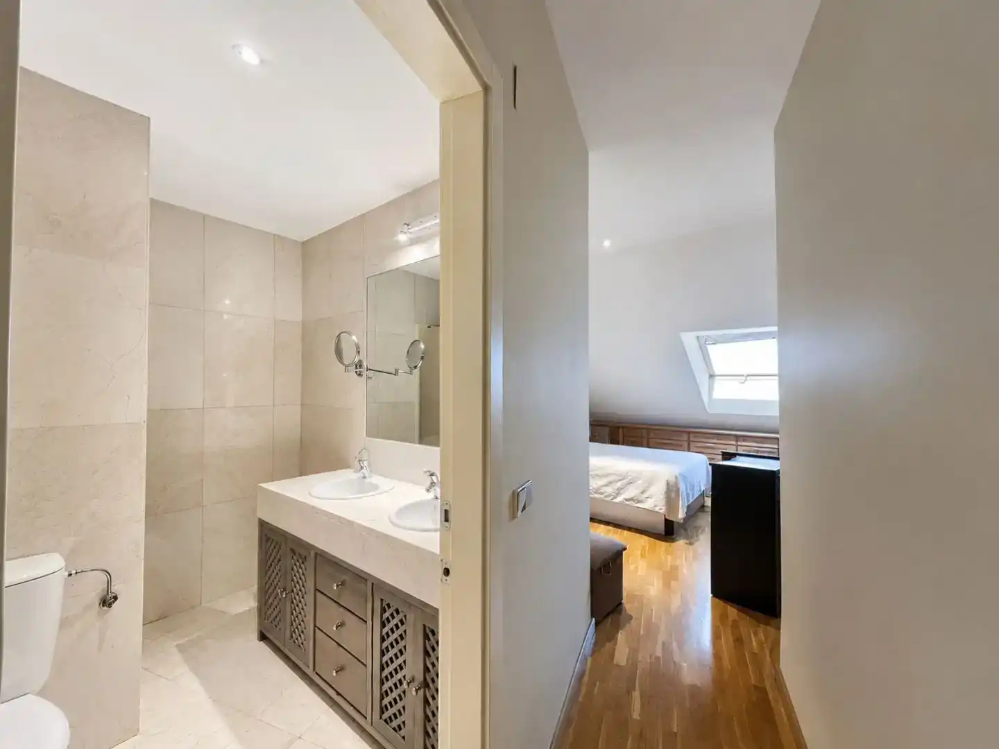 Bathroom of Flat for sale in Torrelodones  with Swimming Pool