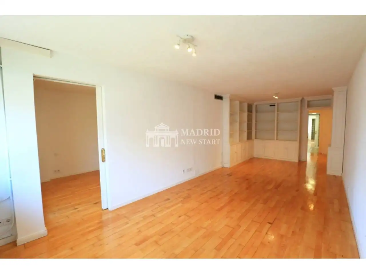 Flat with terrace to rent in Calle Fortuny, imagen 14