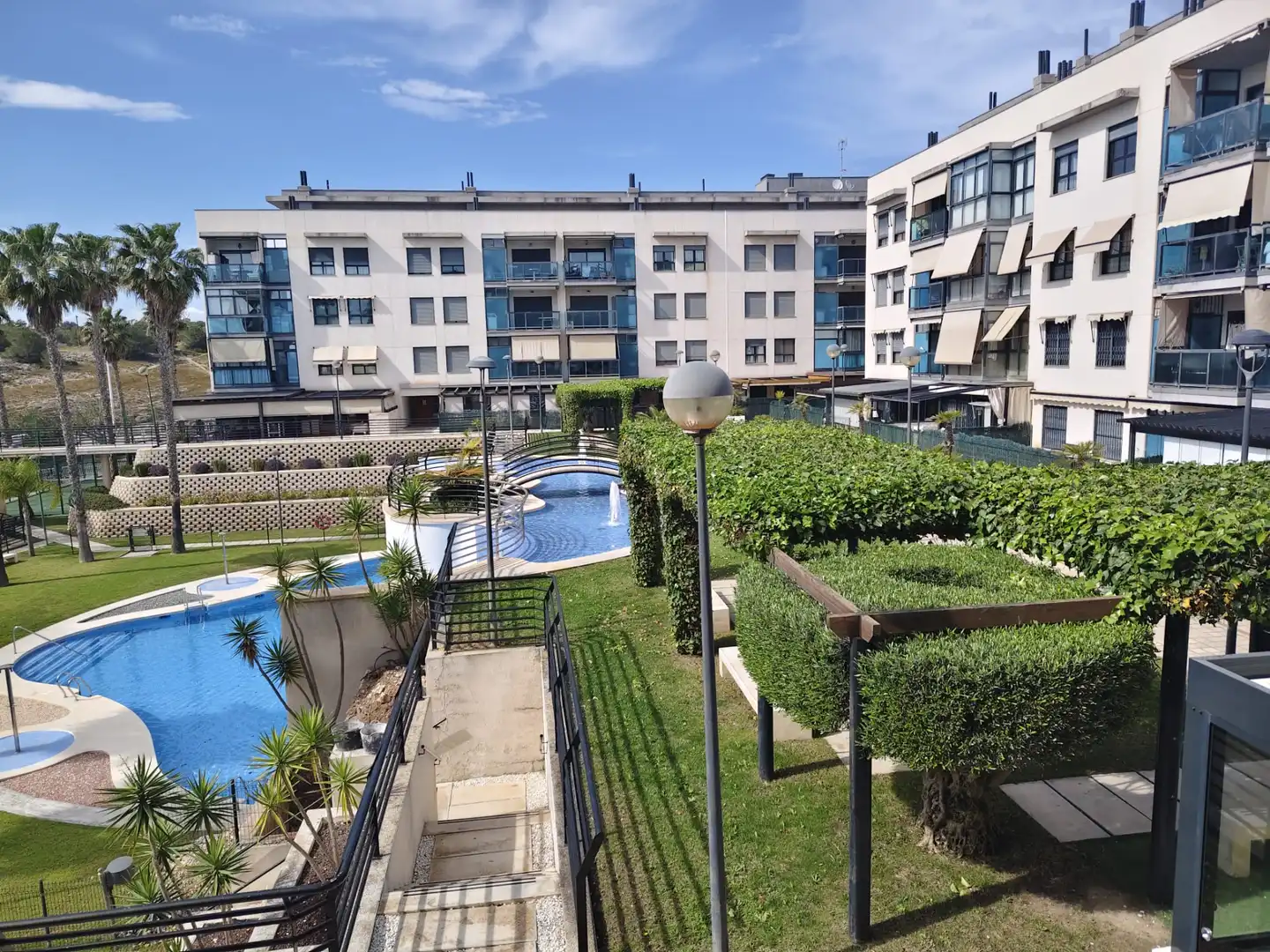 Piso con piscina en venta en Santa Pola ciudad, imagen 2